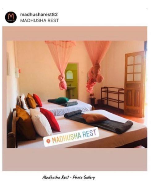 Madhusha Rest Maskeliya Exterior photo